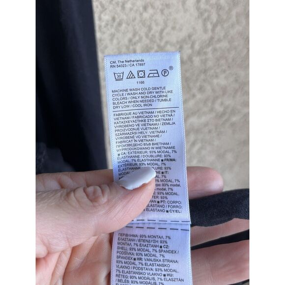 Athleta Santorini Cinch Dress - Size 2X - Black - Picture 10 of 10